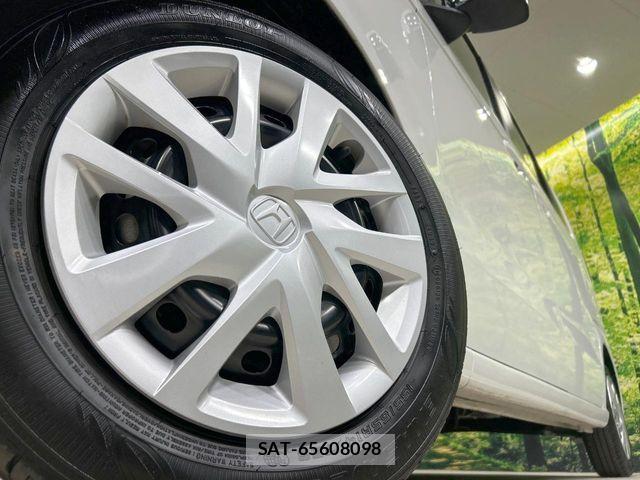 Honda N BOX 2024-05 7059798-12