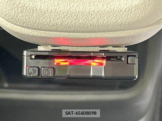 Honda N BOX 2024-05 7059798-6