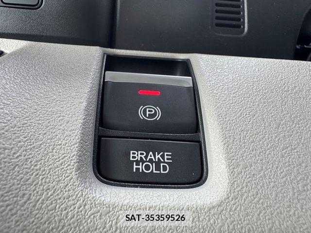 Honda N BOX 2024-05 7059821-23