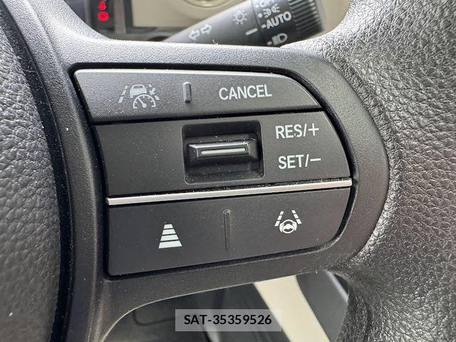 Honda N BOX 2024-05 7059821-25