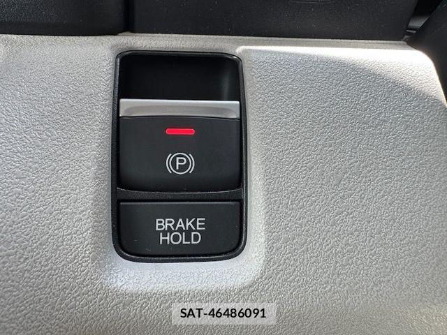 Honda N BOX 2024-05 7059819-22