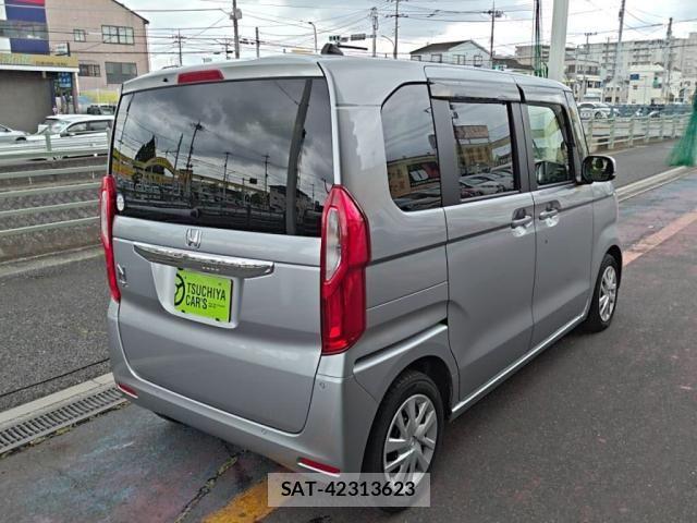 Honda N BOX 2023-08 7059796-1