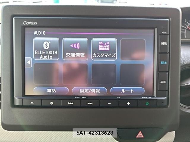 Honda N BOX 2023-08 7059796-23