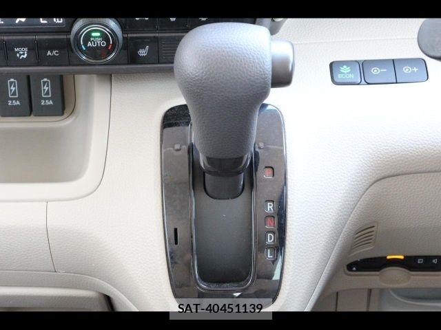 Honda N BOX 2020-07 7059825-28