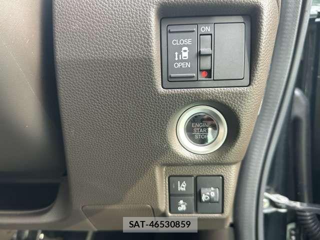 Honda N BOX 2021-04 7059799-16