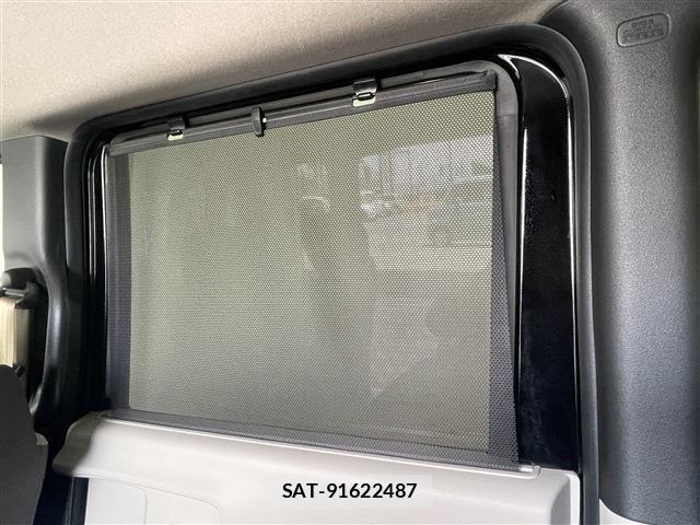 Honda N BOX 2024-05 7059818-21
