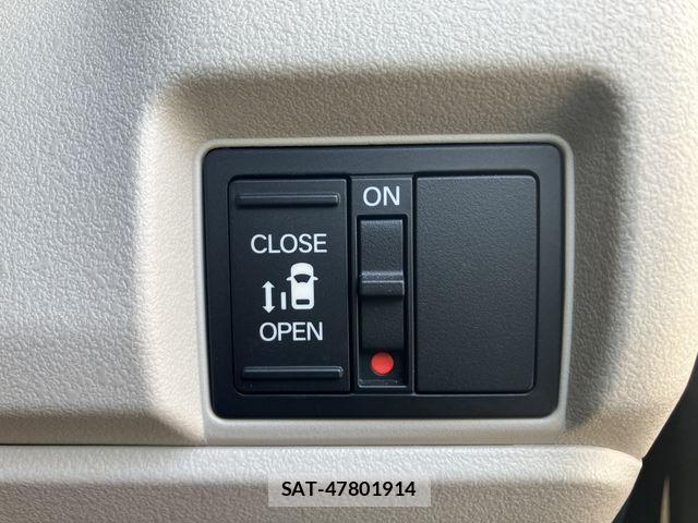 Honda N BOX 2024-05 7059816-25
