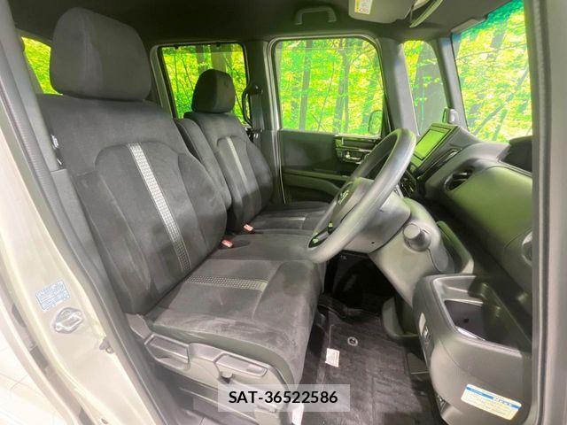 Honda N BOX 2023-01 7059788-7