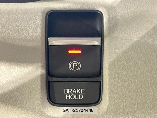 Honda N BOX 2024-05 7059792-6