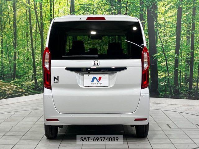 Honda N BOX 2021-06 7059795-14