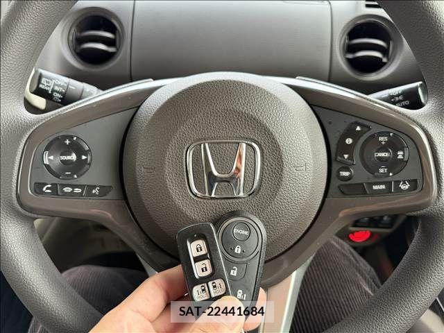 Honda N BOX 2018-12 7059837-17
