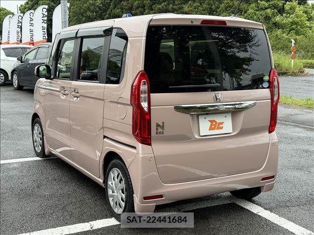 Honda N BOX 2018-12 7059837-7