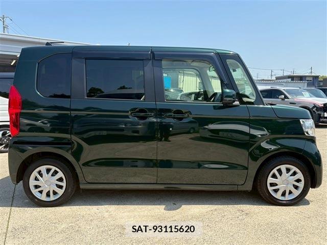 Honda N BOX 2023-02 7059797-15