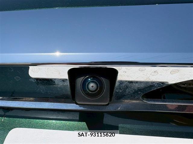 Honda N BOX 2023-02 7059797-17