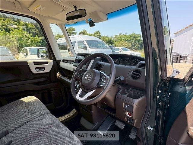 Honda N BOX 2023-02 7059797-18