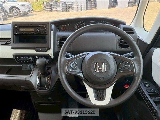Honda N BOX 2023-02 7059797-24