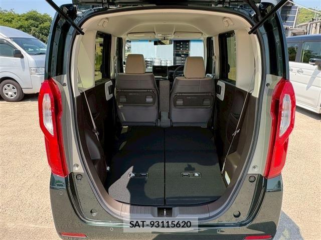 Honda N BOX 2023-02 7059797-7