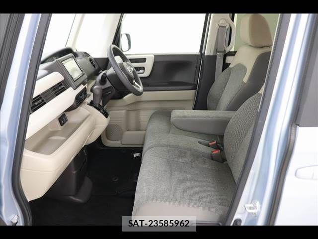 Honda N BOX 2018-09 7059827-11