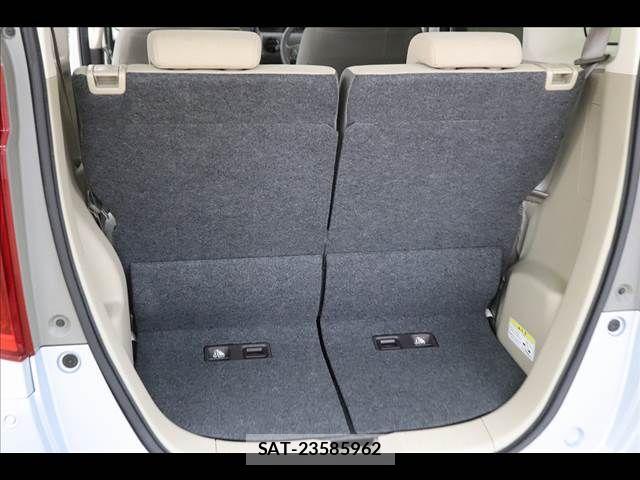Honda N BOX 2018-09 7059827-13