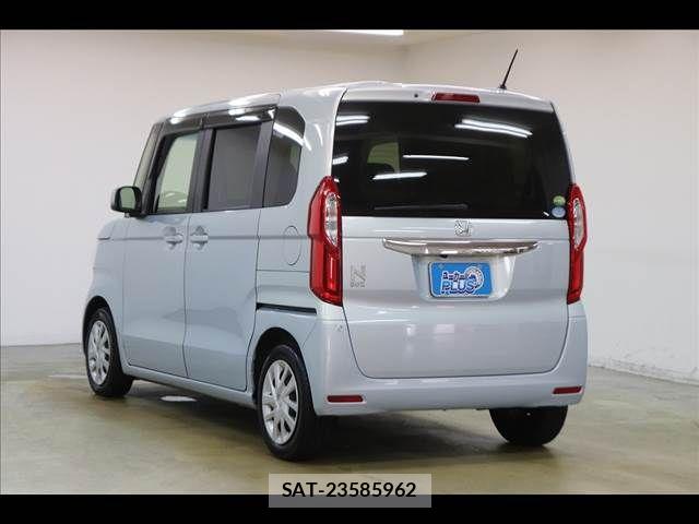 Honda N BOX 2018-09 7059827-19