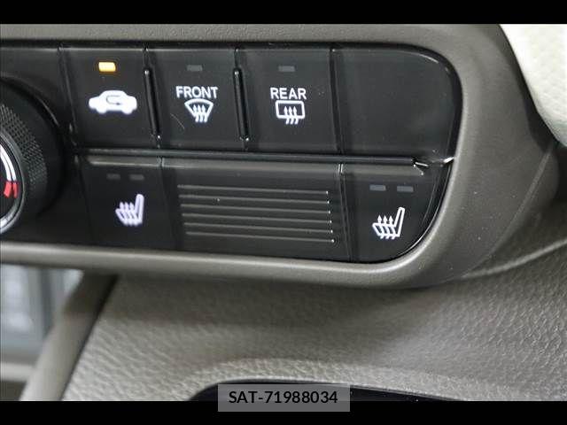 Honda N BOX 2022-09 7059810-2