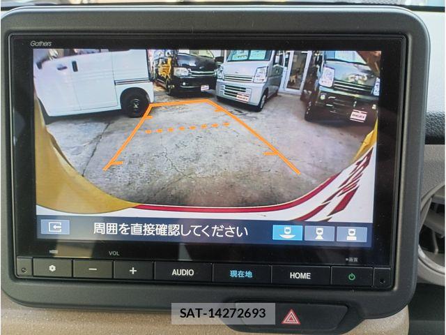 Honda N BOX 2025-03 7059801-13