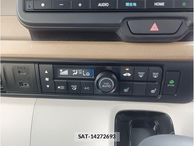 Honda N BOX 2025-03 7059801-14