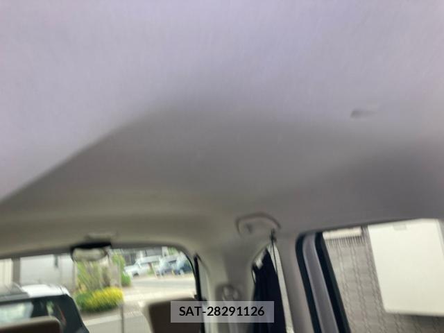 Honda N BOX 2019-03 7057186-15