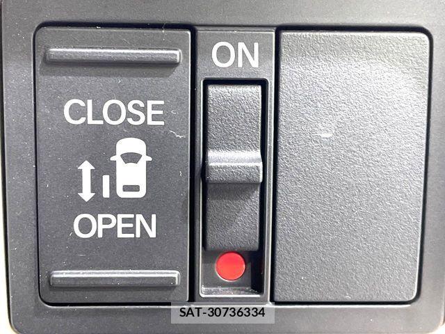 Honda N BOX 2024-12 7059781-2