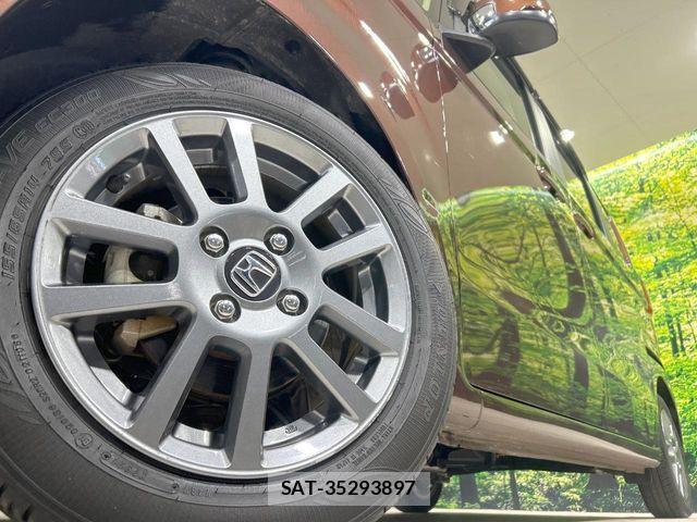 Honda N BOX 2022-04 7059794-12
