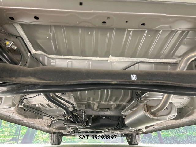 Honda N BOX 2022-04 7059794-18