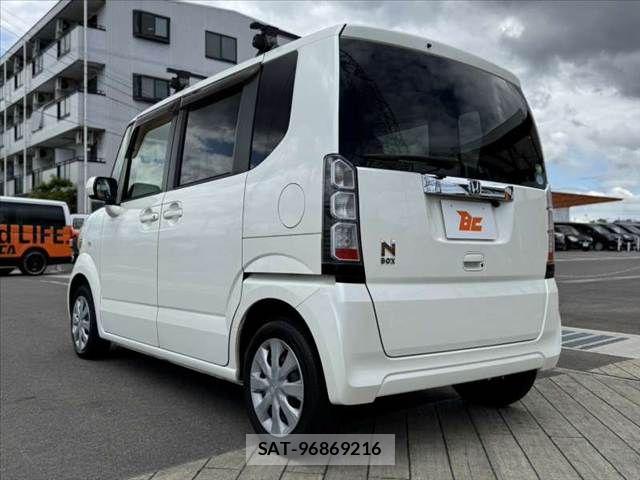 Honda N BOX 2015-02 7059838-12