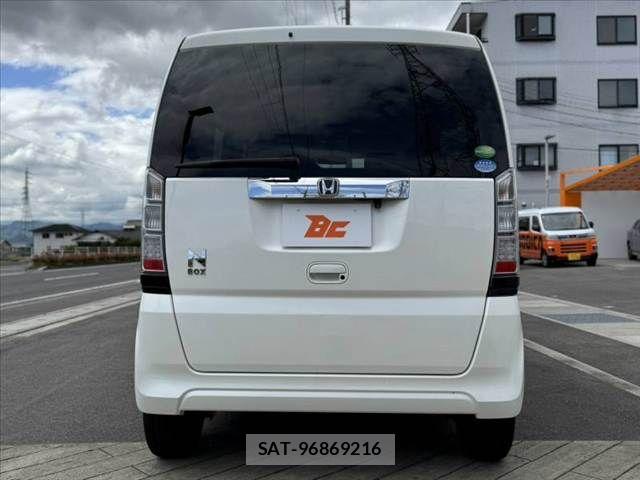 Honda N BOX 2015-02 7059838-13