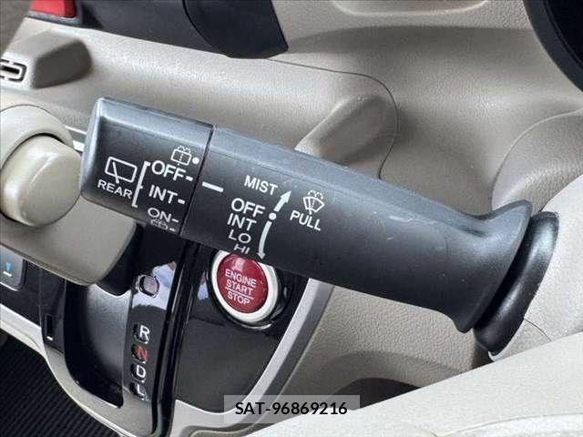 Honda N BOX 2015-02 7059838-23