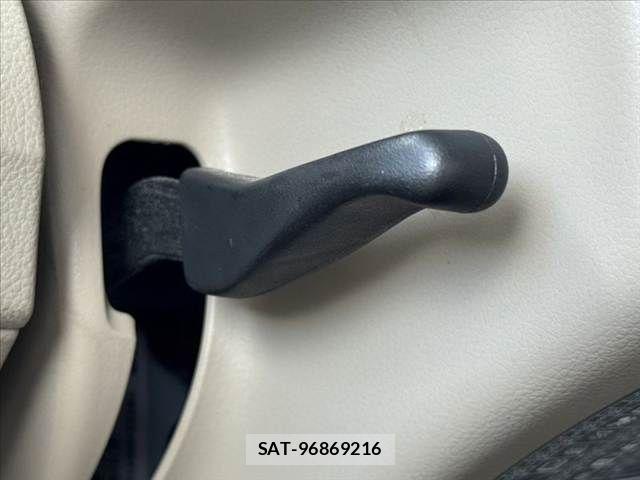 Honda N BOX 2015-02 7059838-27