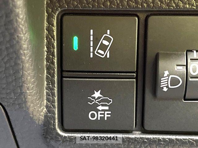 Honda N BOX 2022-03 7059787-6