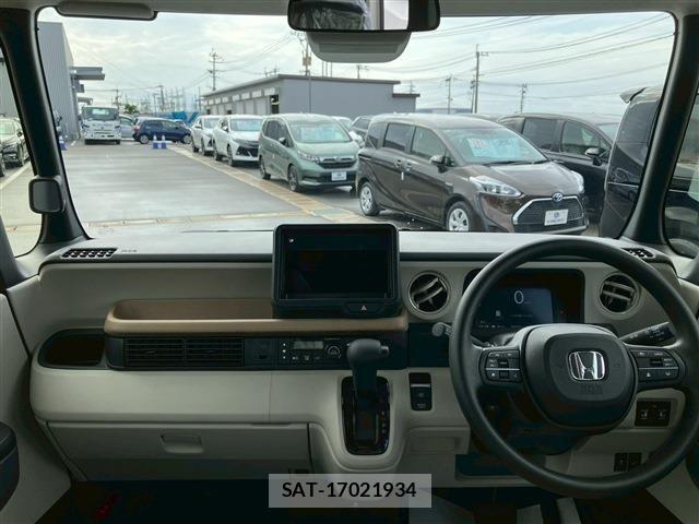 Honda N BOX 2025-12 7059789-13