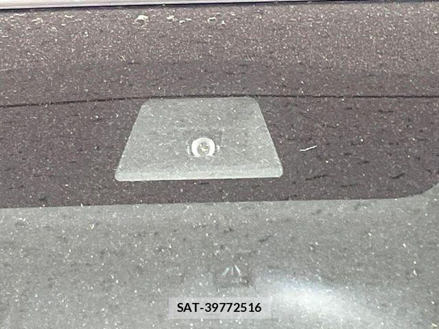 Honda N BOX 2022-09 7198703-4