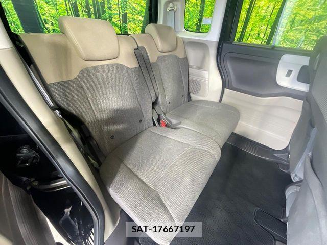 Honda N BOX 2020-04 7222408-9