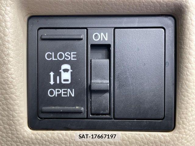 Honda N BOX 2020-04 7222408-3