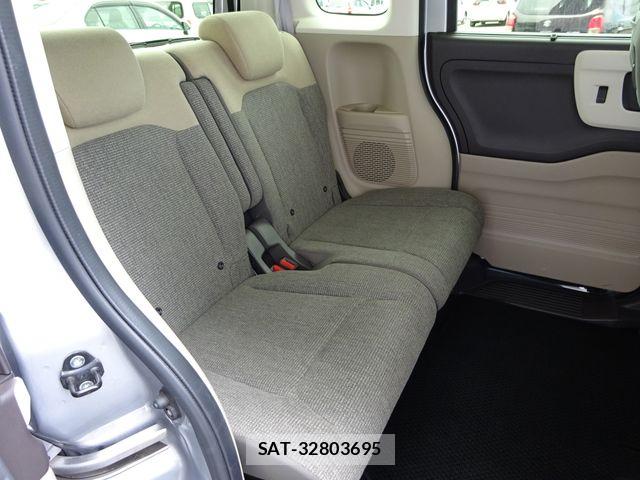 Honda N BOX 2020-03 7216634-15