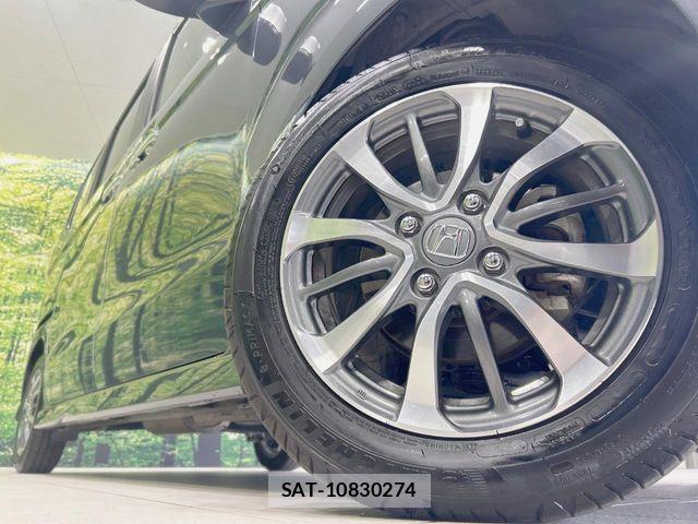 Honda N BOX 2022-05 7215536-12
