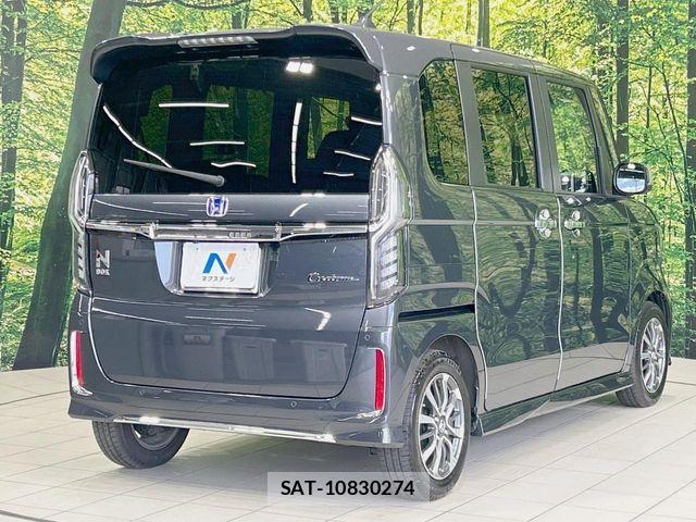 Honda N BOX 2022-05 7215536-16