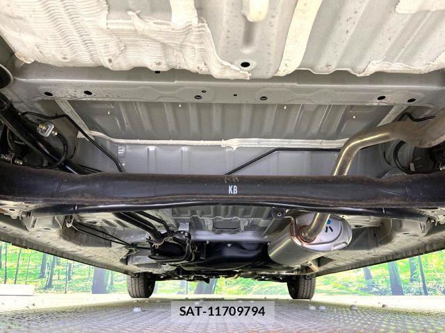 Honda N BOX 2024-11 7222485-17