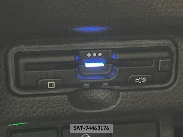 Honda N BOX 2023-07 7222451-7