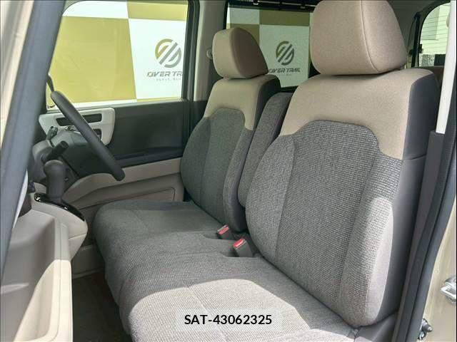 Honda N BOX 2019-09 7222392-14