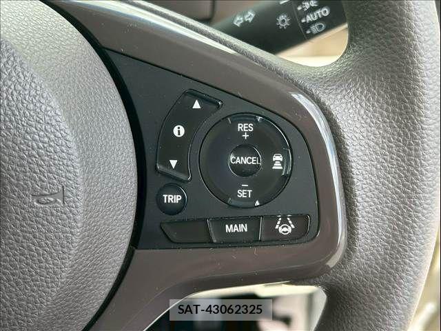 Honda N BOX 2019-09 7222392-21