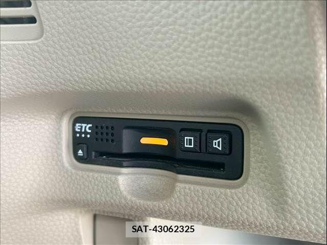 Honda N BOX 2019-09 7222392-25