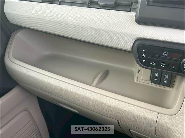 Honda N BOX 2019-09 7222392-27
