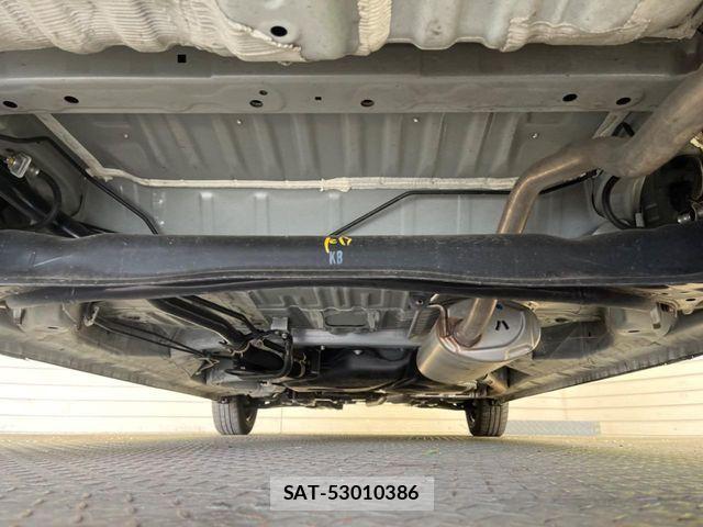 Honda N BOX 2024-04 7217895-18